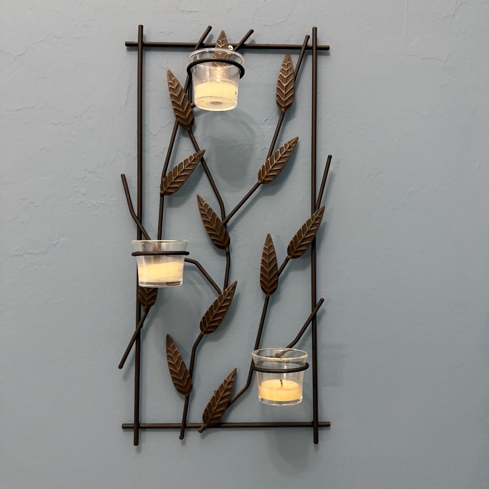 PartyLite Leaf Sconce